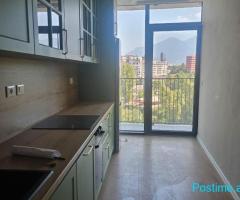 Jepet Ambient Zyre me Qira – Lake View Residence