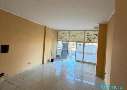 SHITET AMBIENT BIZNESI NE RRUGEN E PORTIT, DURRES - 2/3