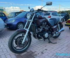 YAMAHA Vmax