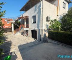 Jepet apartament me qera Babru