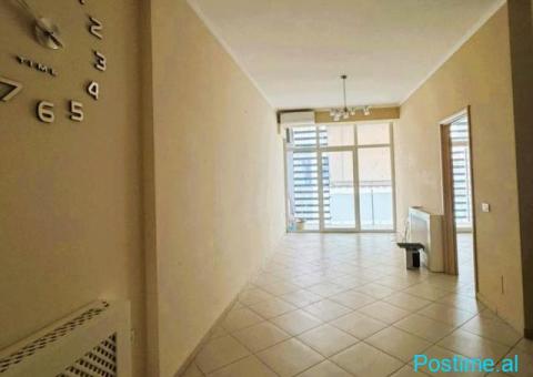 🏡 Shitet Apartament 1+1📍Komuna e Parisit, Kompleksi Kika 2 - 3/7