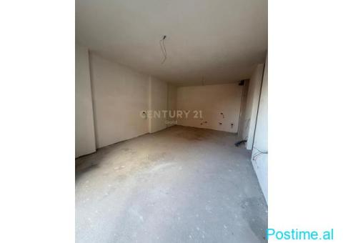 SHITET APARTAMENT 3+1+2+POST PARKIMI TEK METROPOLITAN RESIDE - 1/7