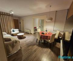 Jepet me qira Apartament 3+1+2 + Post Parkimi pranë Liqenit