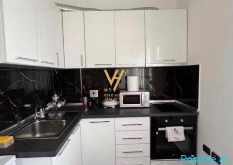JEPET APARTAMENT 1+1+VERANDE ME QERA NE BLLOK 700 EURO - 5/5