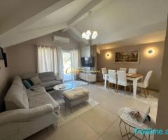 XHAMLLIK APARTAMENT PER QERA 2+1