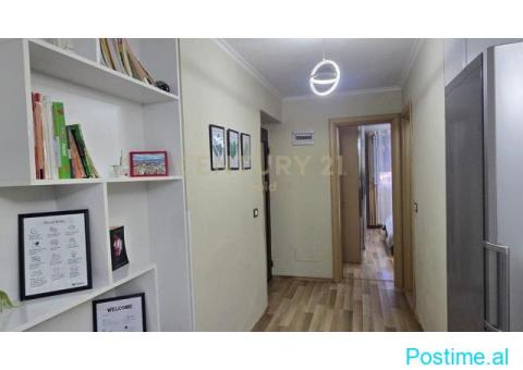 Jepet me qera Apartament te Myslym Shyri - 8/9