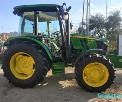 Traktor JOHN DEERE 5075E (75 KuajFuqi)