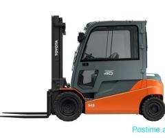 Forklift (Pirun Ngrites) Elektrik Toyota 4.0 ton 8FBMT40