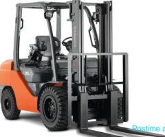 Forklift (Pirun ngrites) me naft Toyota 3.5 ton 56-8FDJ35F