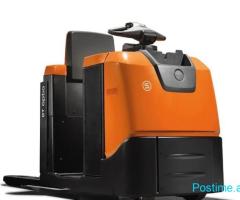 Forklift (Pirun ngrites) elektrik Toyota 2.5 ton OSE250