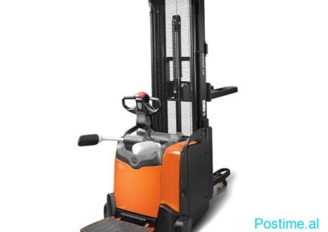 Transpaleta elektrike Toyota me platforme Stacker SPE120L - 5/7
