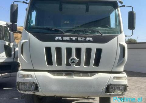 ASTRA HD8 84.45 with betonpump Sermac 28m - 8/10