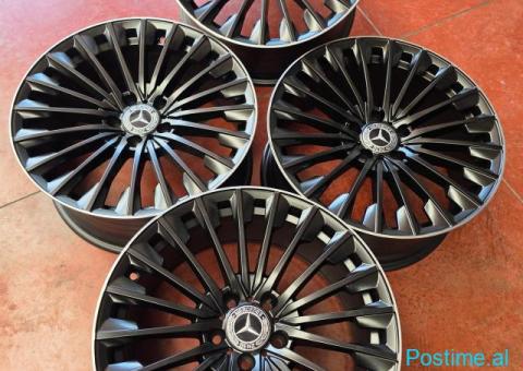 DISQE BENZ W205 AMG R18 - 4/5