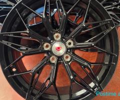 DISQE VOZEN BENZ W204 R18