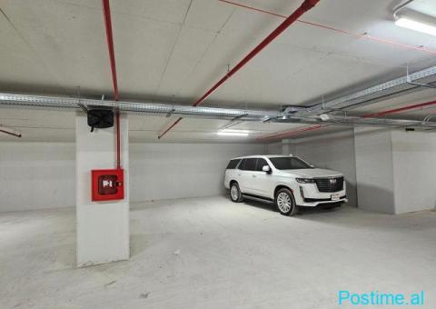 Parkim Ekspozita Building - 1/3