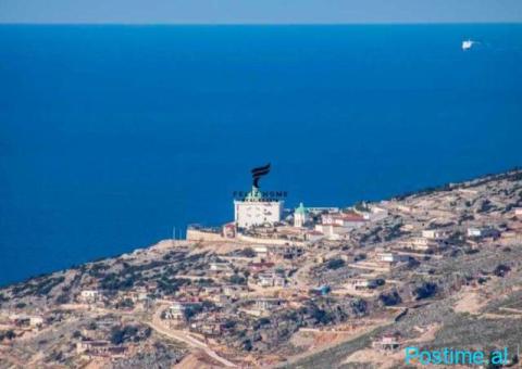 SHITET TRUALL 1200 M2 SARANDE 300.000 EURO