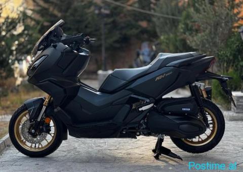 Honda Adv350 - 4/5