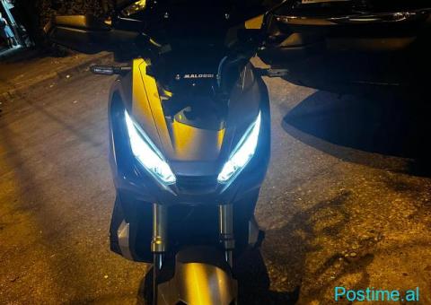 Honda X adv 750 - 2/5