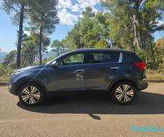 KIA SPORTAGE R