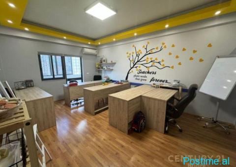Jepet me qira ambient biznesi Rruga Bardhyl - 2/7