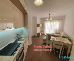 Jepet me QERA apartament 2+1 në Plazhin e Durrësit