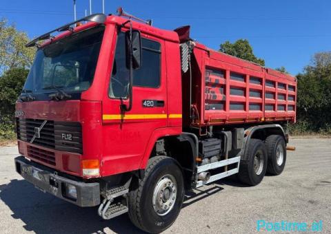 VOLVO FL12 420 TRUCK WITH THREE-WAY TIPPER BODY - 1/10