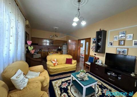 0696044407 Shtepi private per shitje, Lgj.10,Durres - 1/6