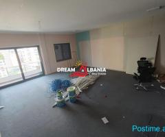 Jepet Me Qera Ambient Biznesi tek Zogu i Zi (ID 42611542)