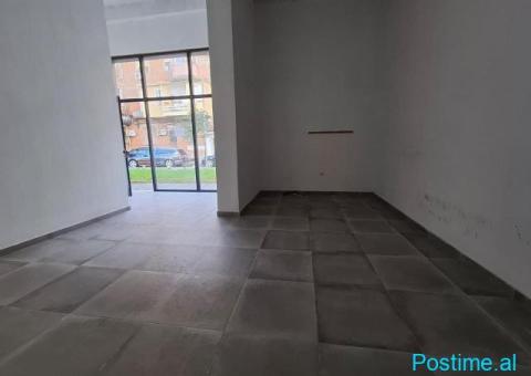 📍 JEPET ME QERA AMBIENT KOMERCIAL – RRUGA E DURRËSIT, TIRAN - 3/7