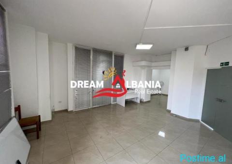 Zyre me qera tek Komuna e Parisit (ID 4261903) - 2/8