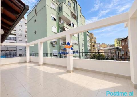 JEPET ME QIRA AMBIENT BIZNESI 100 M2 'RRUGA SAMI FRASHERI' 1 - 1/3