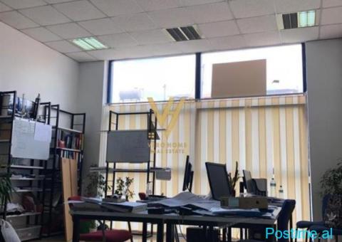 SHITET ZYRE 45 M2 TE SHESHI WILLSON 144.000 EURO - 2/3