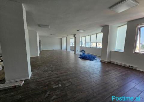 🏢✨ Shitet Ambient Biznesi / Zyra Premium në Godinë Moderne - 3/5