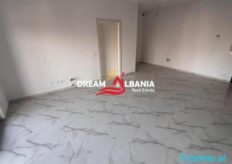 Ambjent me qera 2+1+2+Parkim tek Myslym Shyri(ID 42215012) - 1/9