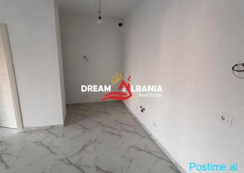 Ambjent me qera 2+1+2+Parkim tek Myslym Shyri(ID 42215012) - 3/9