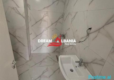 Ambjent me qera 2+1+2+Parkim tek Myslym Shyri(ID 42215012) - 8/9