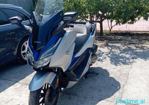 Honda Forza 125 - 2/7