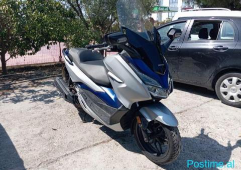 Honda Forza 125 - 3/7
