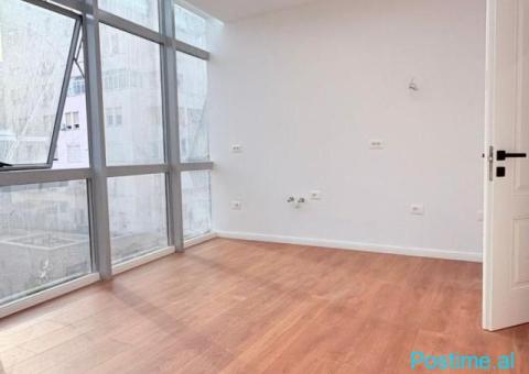 🏡 SHITET APARTAMENT 1+1 – 21 DHJETORI, TIRANË ✨ 📍 21 Dhje - 1/4