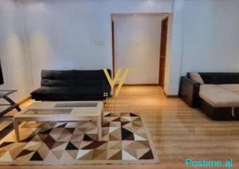 JEPET HYRJE VILE 2+1 ME QERA TE RRUGA HIM KOLLI 800 EURO
