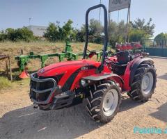 Traktor i Ri, ANTONIO CARRARO 70 KuajFuqi