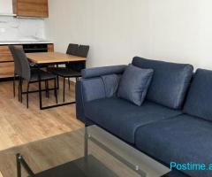 📌 Apartament 1+1 me Qira – Kompleksi Arlis, Rruga e Dibrës