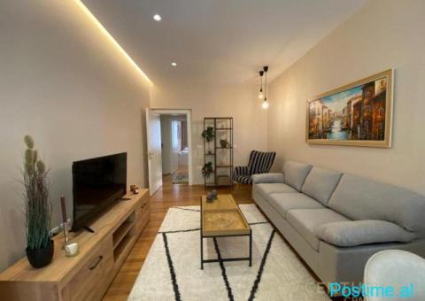 Apartament 2+1 Me Qira në Ish Blloku, Tiranë - 1300€ | 78 m² - 1/5