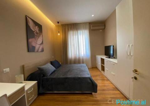 Apartament 2+1 Me Qira në Ish Blloku, Tiranë - 1300€ | 78 m² - 3/5