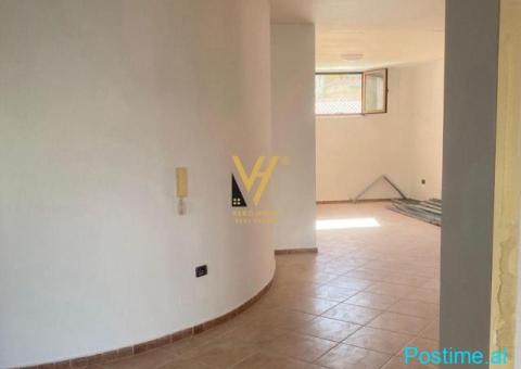 JEPET AMBIENT BIZNESI 100 M2 ME QIRA NE XHAMLLIK 60.000 LEKE - 2/5
