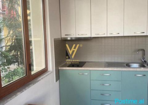 JEPET AMBIENT BIZNESI 100 M2 ME QIRA NE XHAMLLIK 60.000 LEKE - 3/5