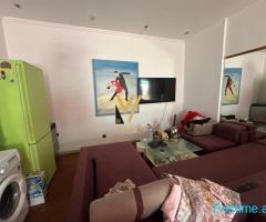 JEPET AMBIENT BIZNESI 71 M2 ME QERA TE 21 DHJETORI 1.000 EUR
