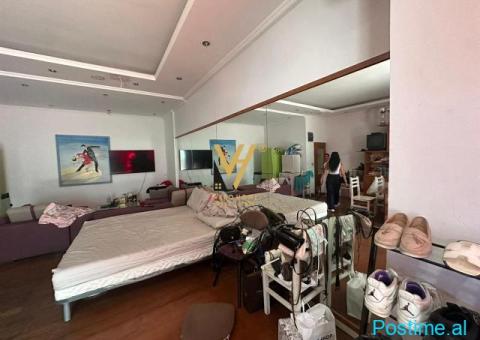 JEPET AMBIENT BIZNESI 71 M2 ME QERA TE 21 DHJETORI 1.000 EUR - 2/4