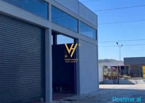 JEPET MAGAZINE 2.500 M2 ME QIRA TE URA E GJOLES 3.500 EURO - 1/4
