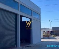 JEPET MAGAZINE 2.500 M2 ME QIRA TE URA E GJOLES 3.500 EURO